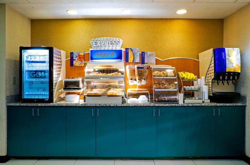 Holiday Inn Express Hillsborough-Durham Area By Ihg Εξωτερικό φωτογραφία