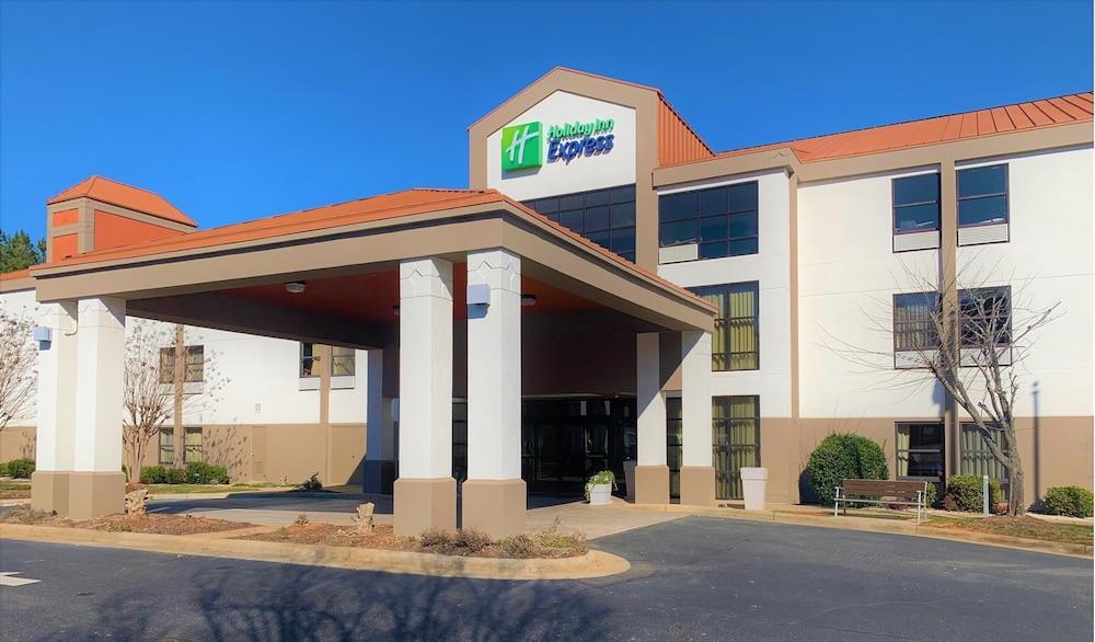Holiday Inn Express Hillsborough-Durham Area By Ihg Εξωτερικό φωτογραφία