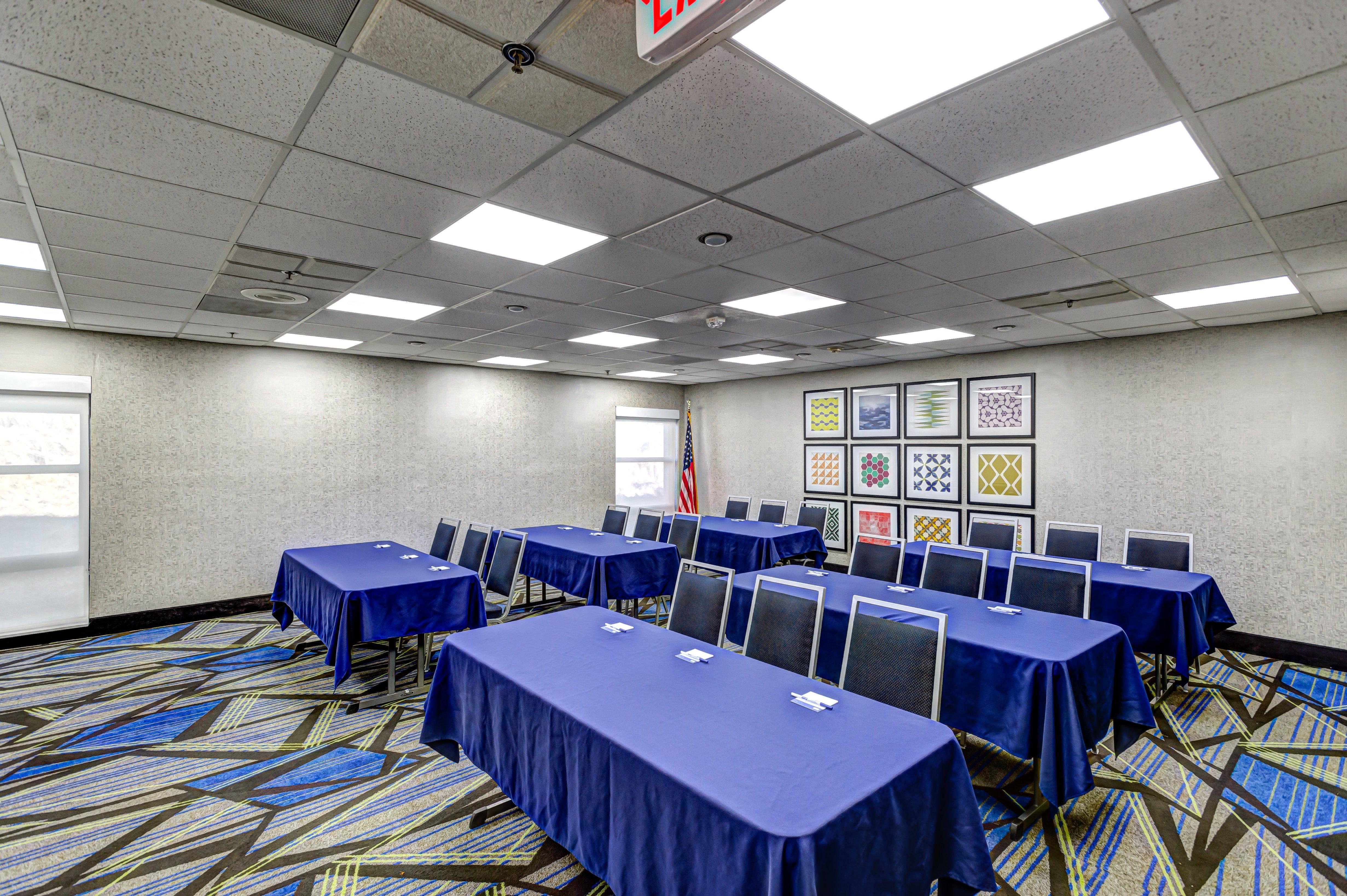 Holiday Inn Express Hillsborough-Durham Area By Ihg Εξωτερικό φωτογραφία