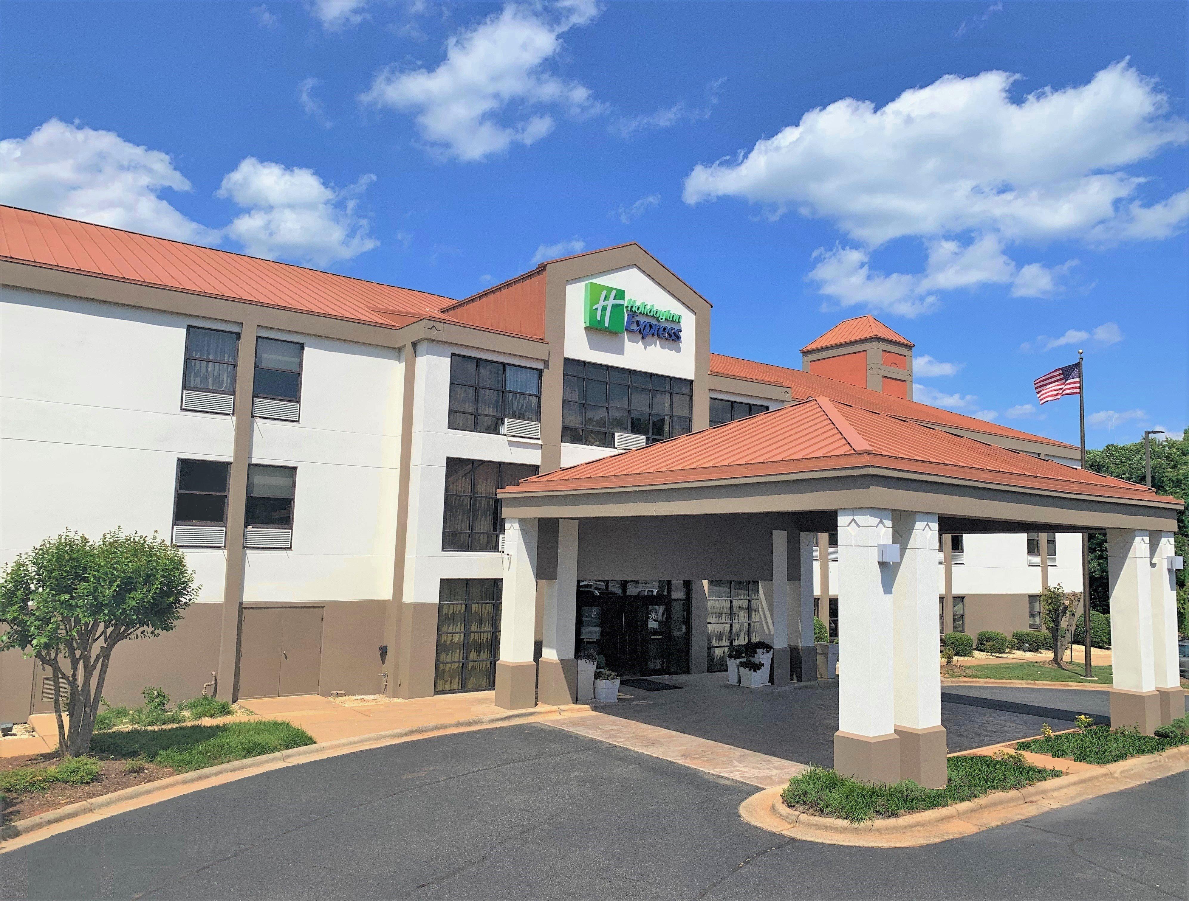 Holiday Inn Express Hillsborough-Durham Area By Ihg Εξωτερικό φωτογραφία