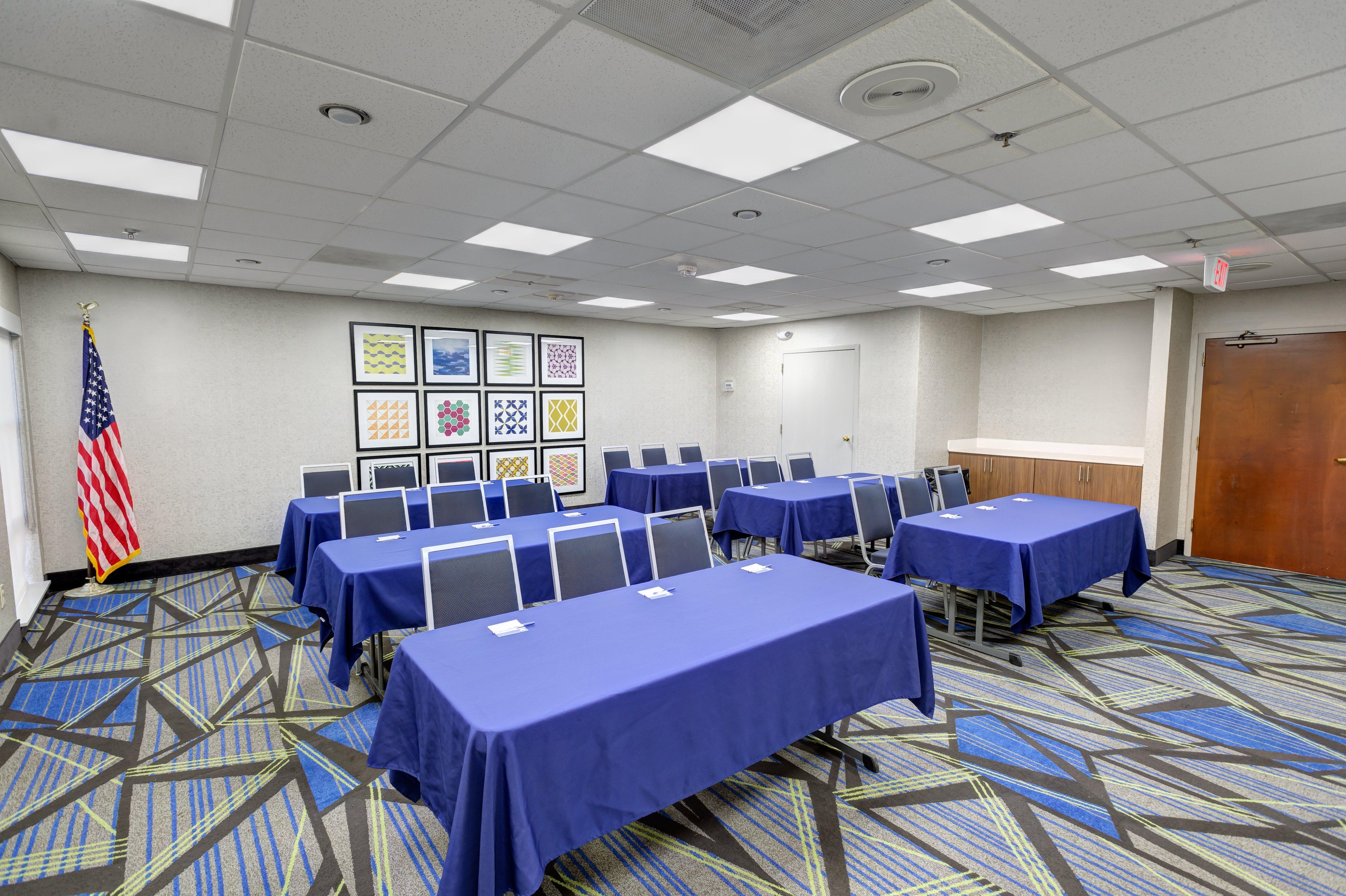 Holiday Inn Express Hillsborough-Durham Area By Ihg Εξωτερικό φωτογραφία