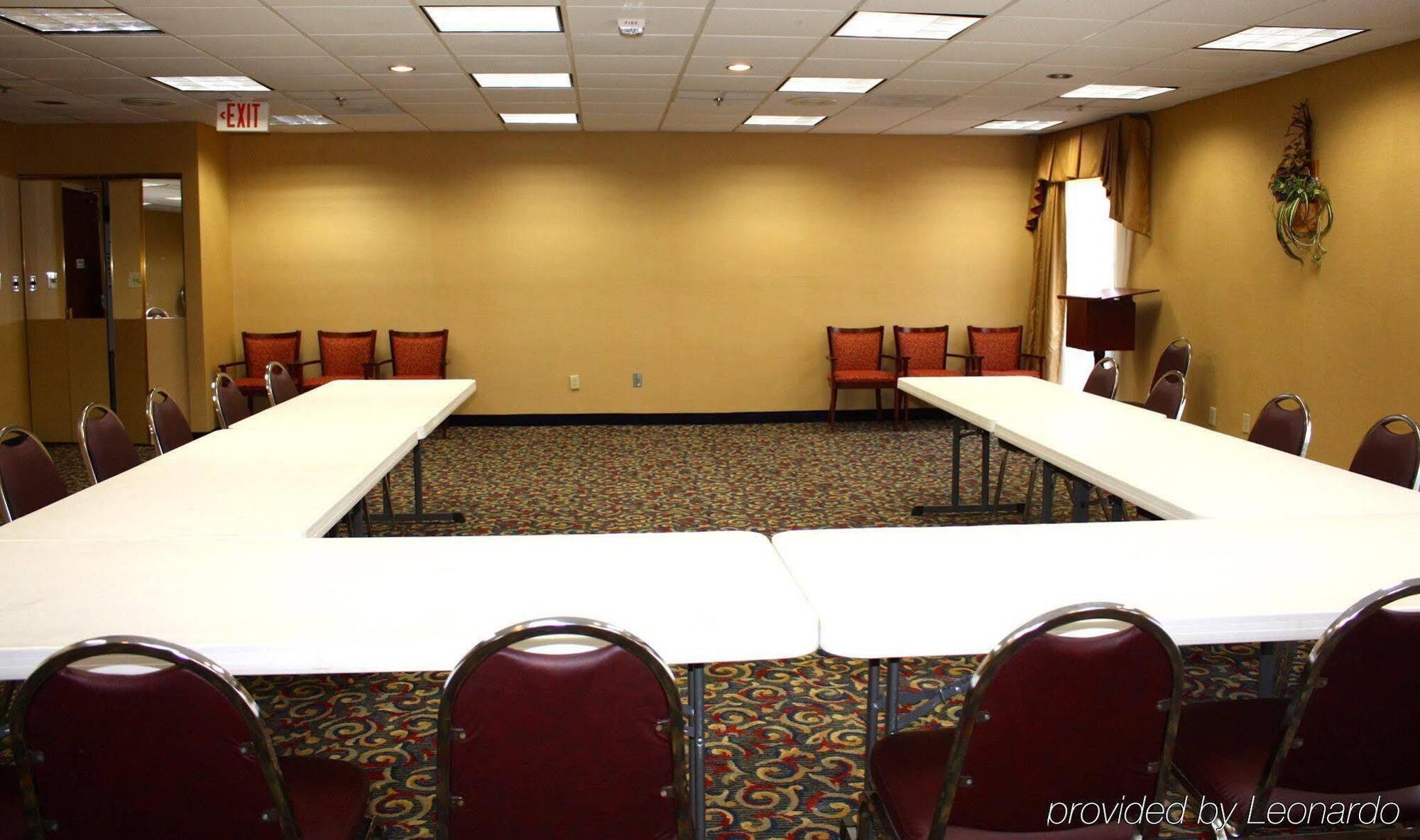 Holiday Inn Express Hillsborough-Durham Area By Ihg Εξωτερικό φωτογραφία